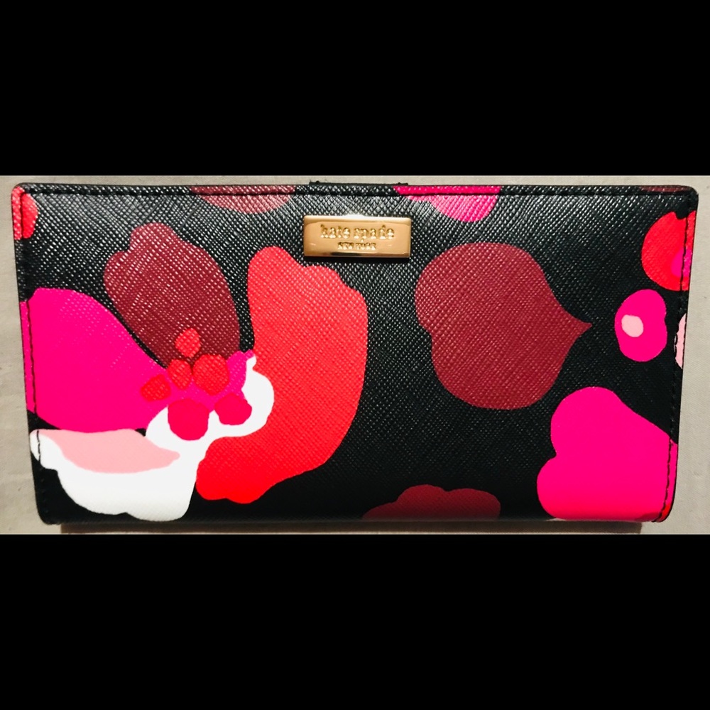 ❌ BRAND NEW - KATE SPADE WALLET ❌